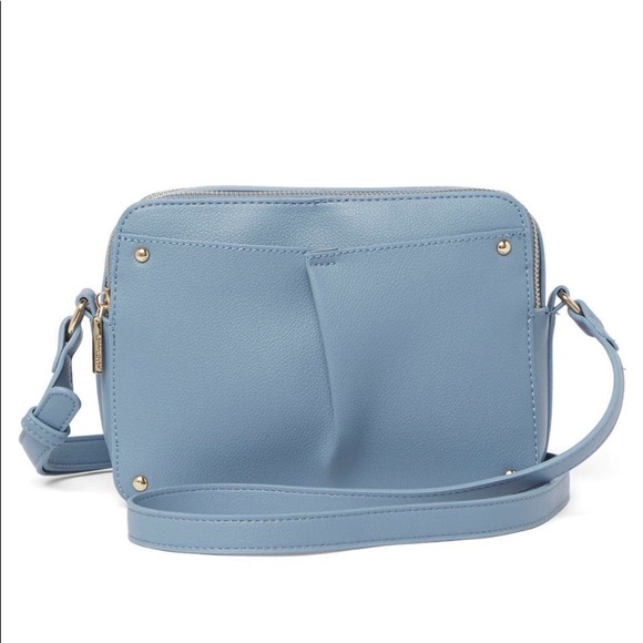 HOST PICKSTEVE MADDEN 💙Bandana Pleat Camera Bag - Picture 3 of 15